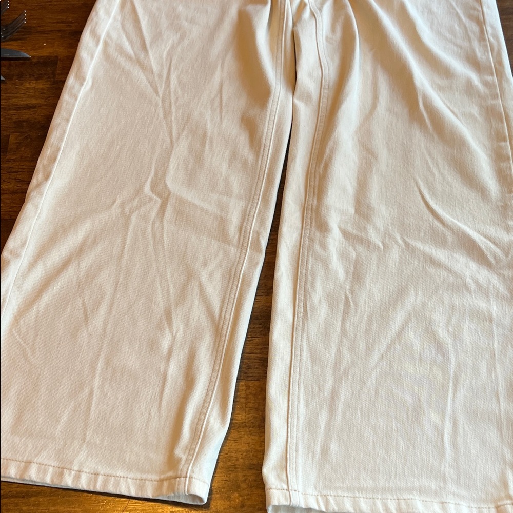 HALARA Cream High-Rise Jeans with Tag - Picture 4 of 6
